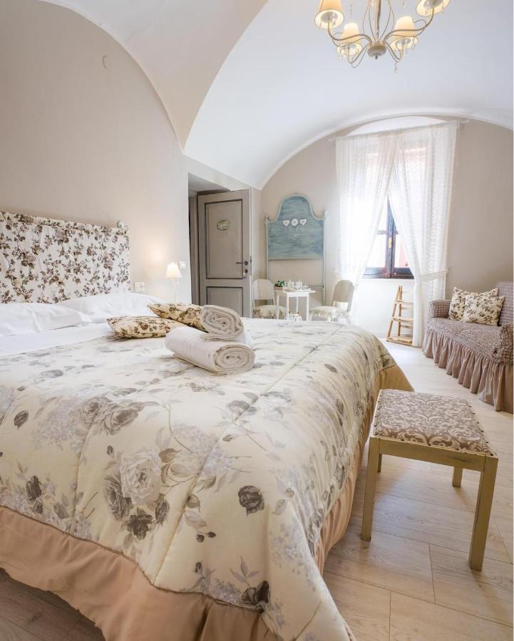 Hotel Domo 'E Sa Rosa à Bosa Extérieur photo