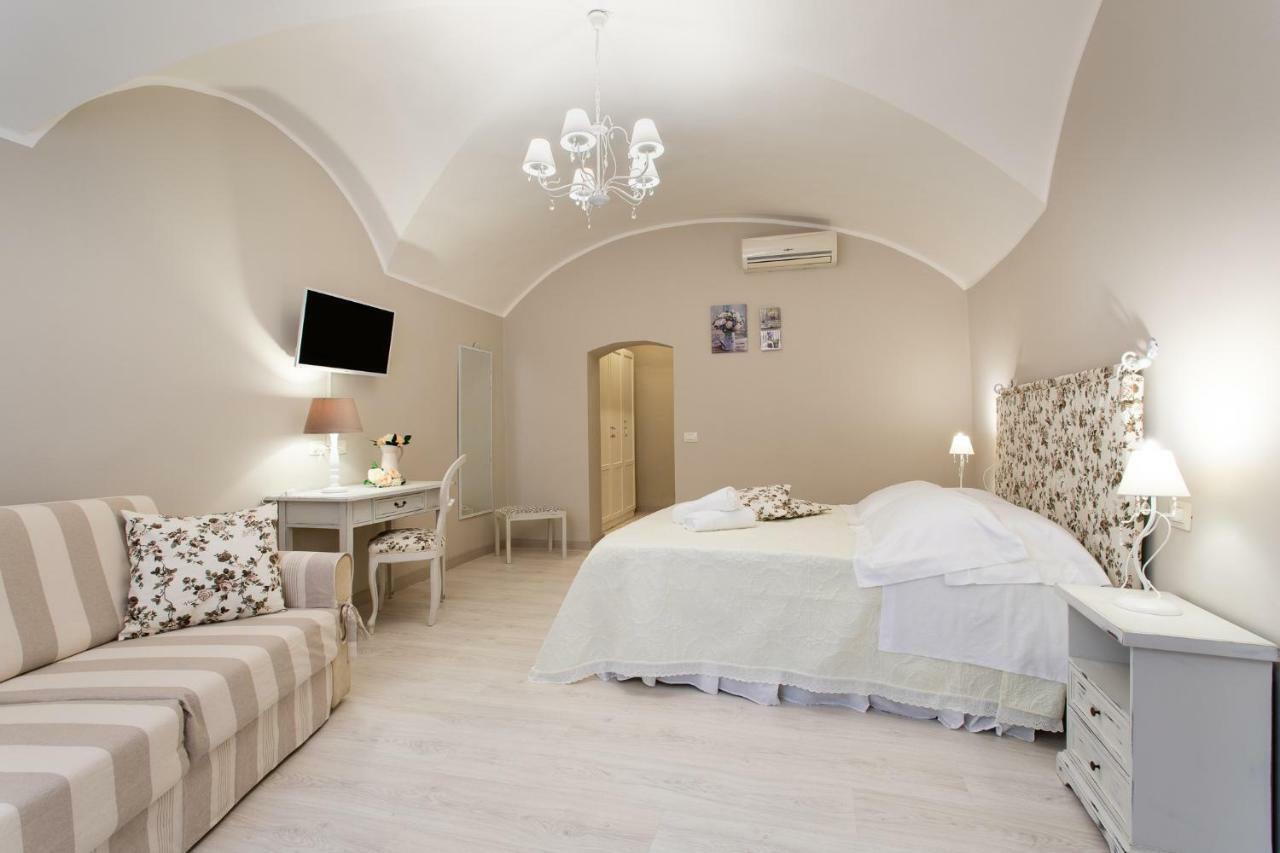 Hotel Domo 'E Sa Rosa à Bosa Extérieur photo